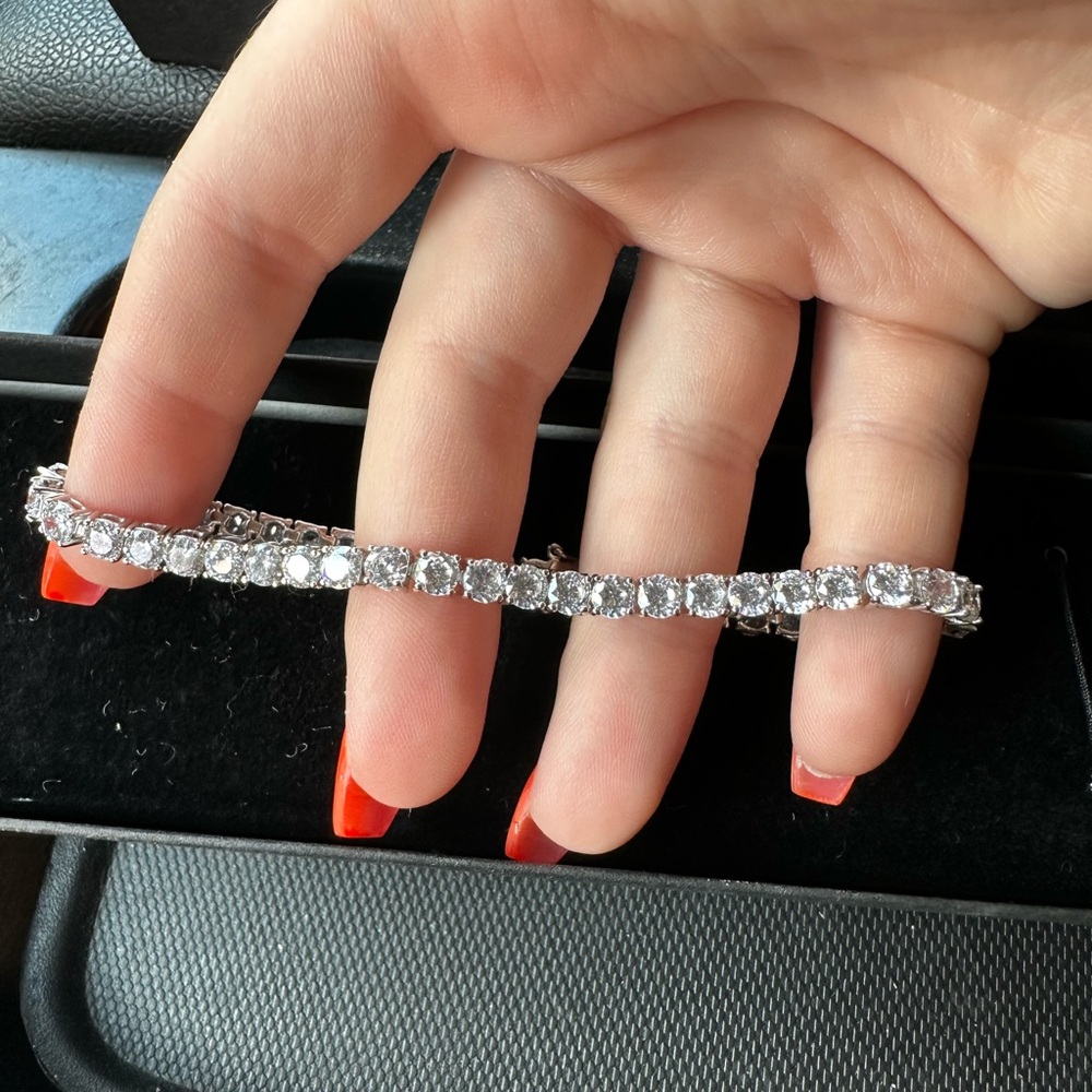Elegant Sterling Silver Tennis Bracelet with Zirconium Stones